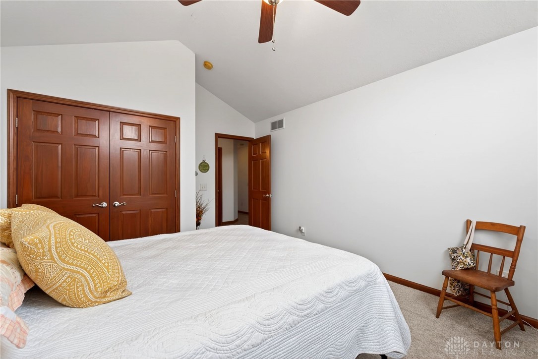 187 Hickory Pointe Drive