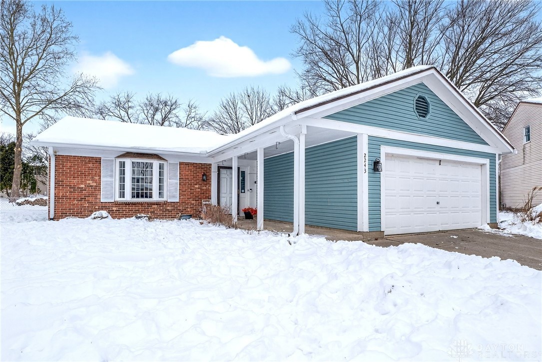 2243 Pin Oak Court