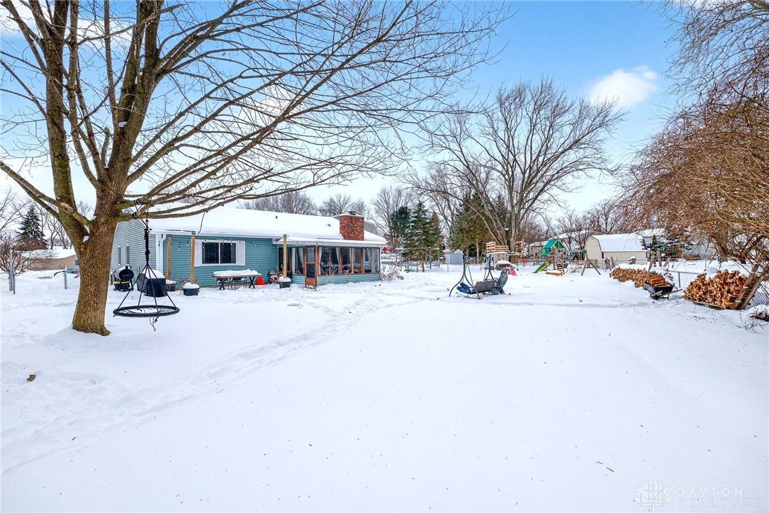 2243 Pin Oak Court