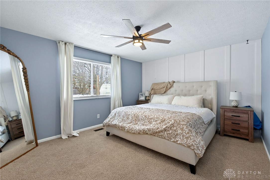 2243 Pin Oak Court