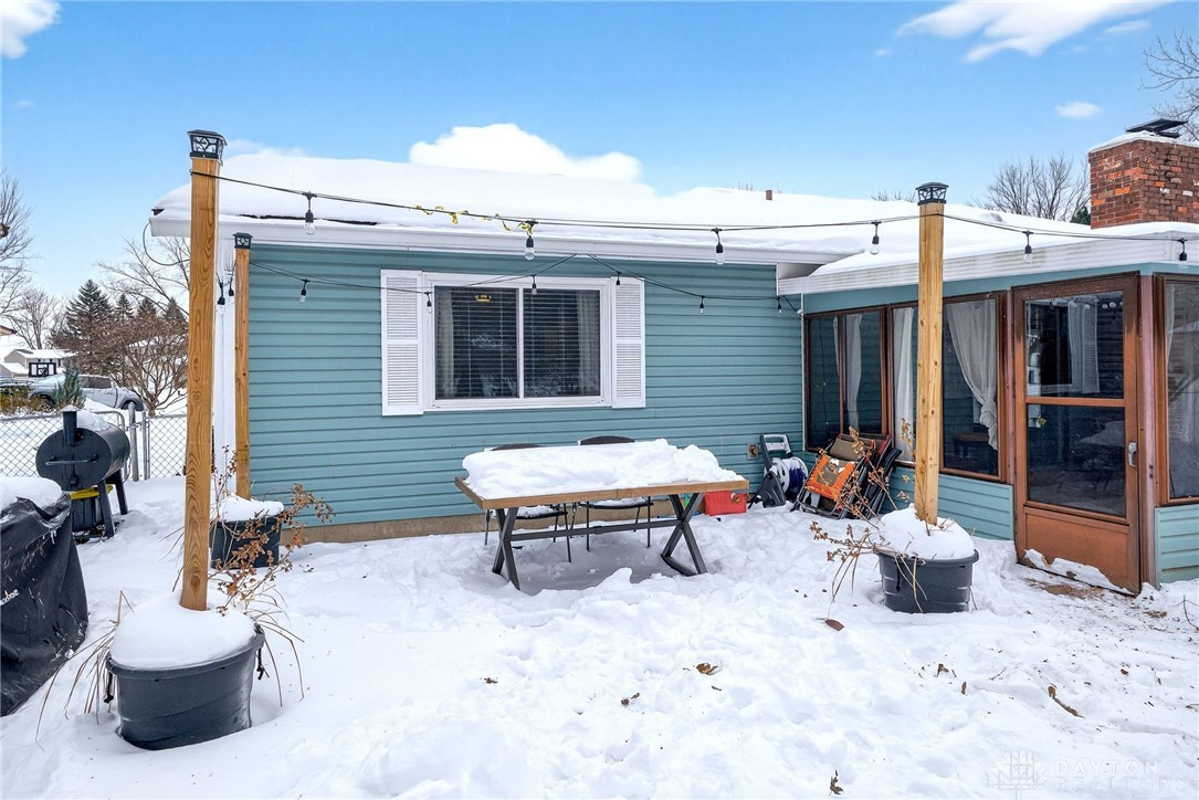 2243 Pin Oak Court