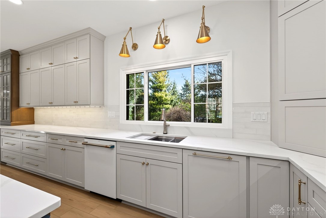 205 Springhouse Drive