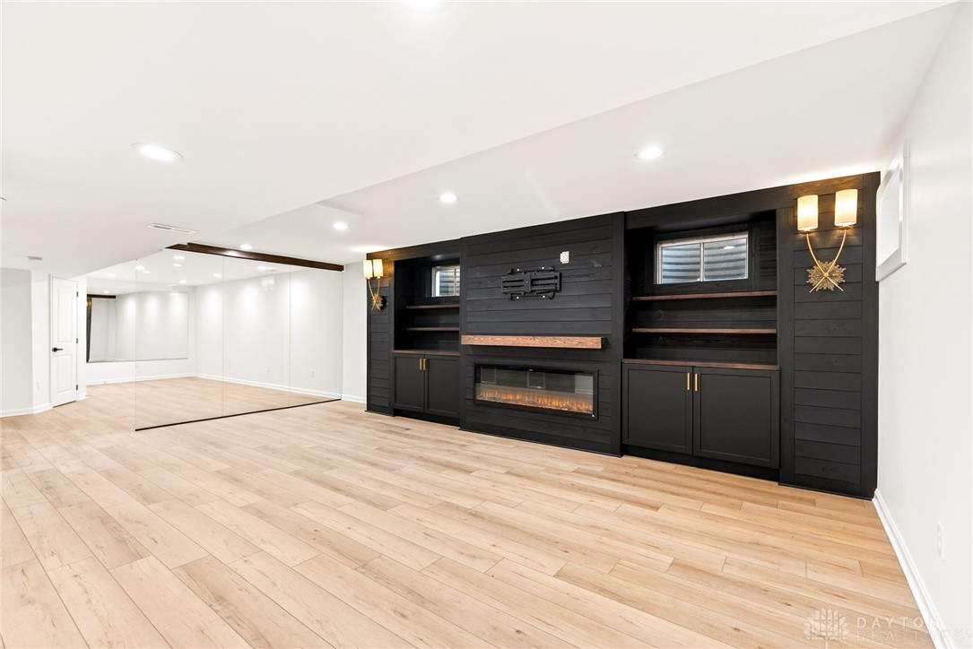 205 Springhouse Drive