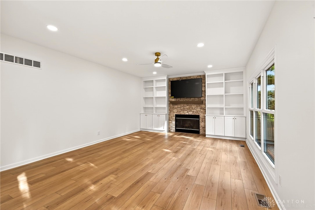 205 Springhouse Drive