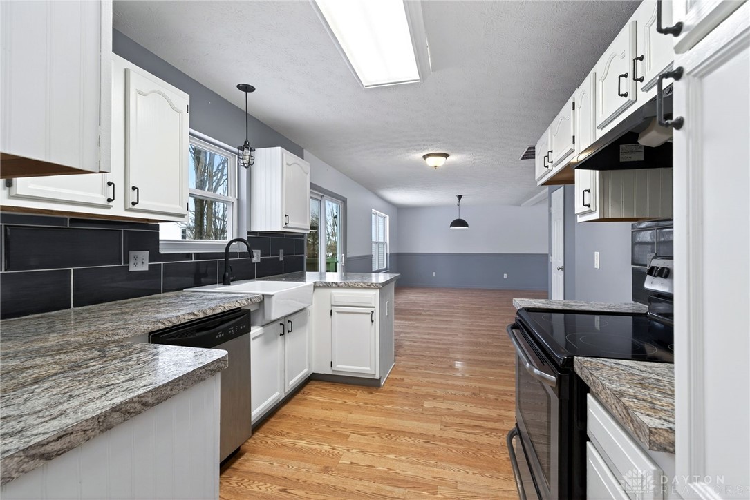 37 N Dockside Drive