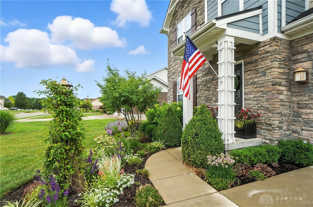 3262 Blue Springs Drive