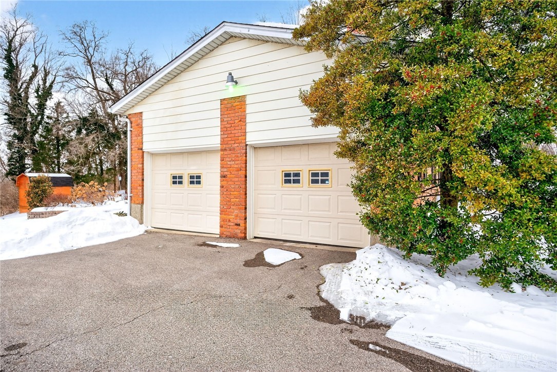 6993 Forest View Court