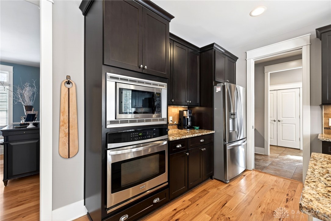 7293 Stone Ridge Drive