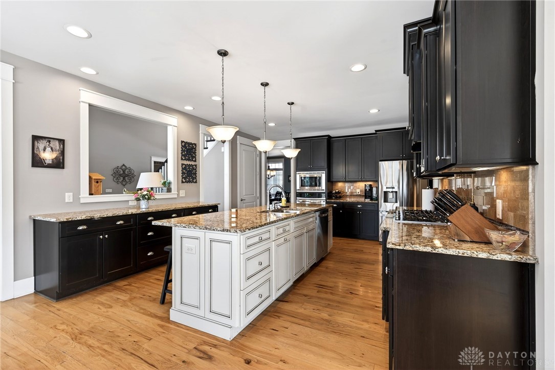 7293 Stone Ridge Drive