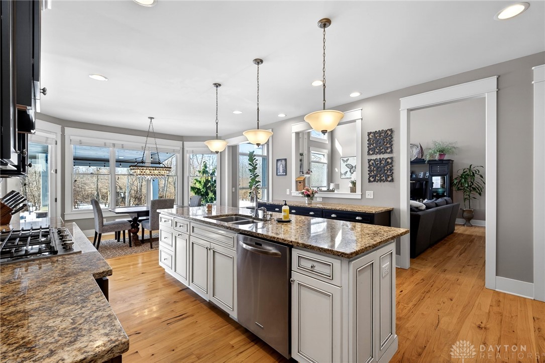 7293 Stone Ridge Drive