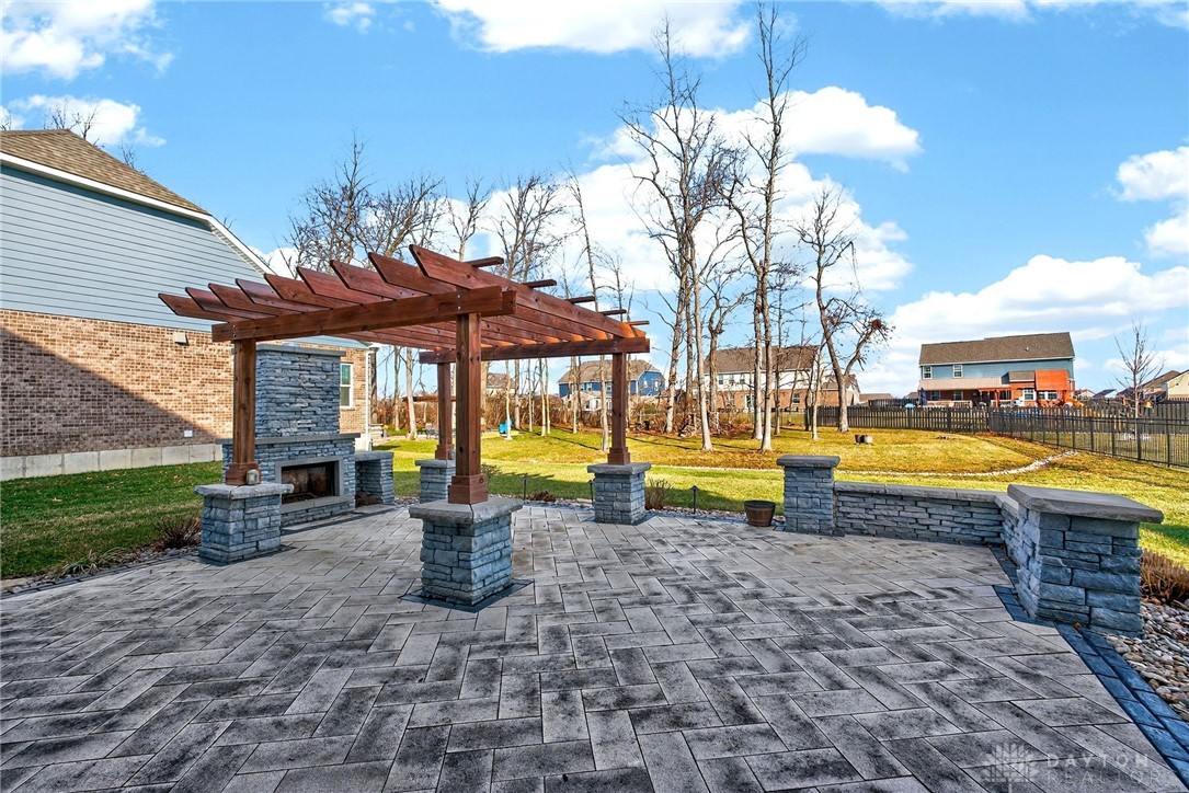 1720 Wandering Stream Way