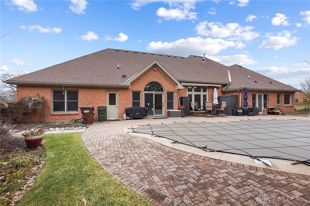 10600 Chestnut Hill Lane