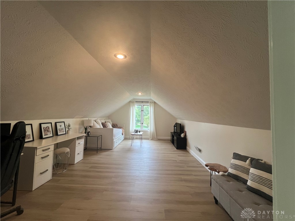 10748 Country Walk Court