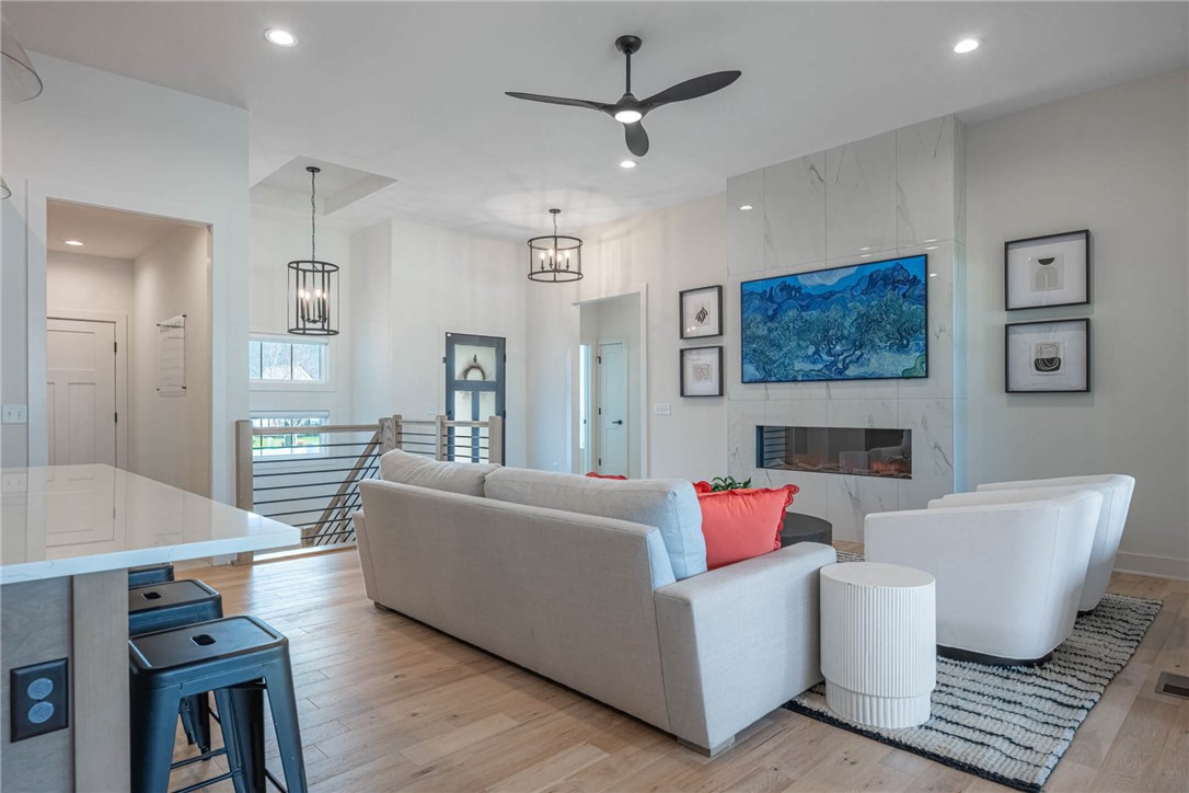 9921 Rothschild Court