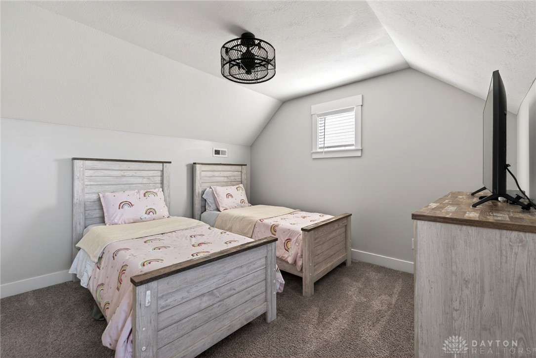 7425 Stoneham Circle