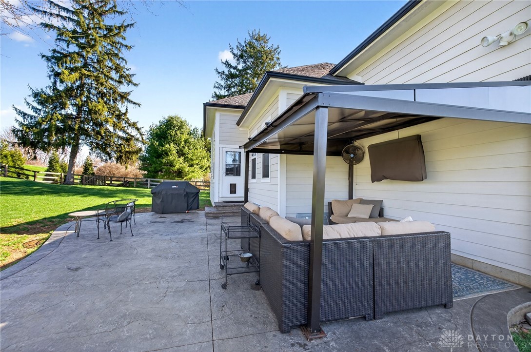 7425 Stoneham Circle