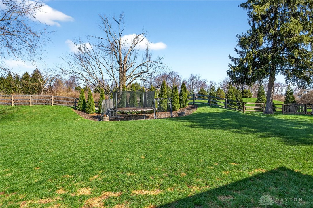 7425 Stoneham Circle
