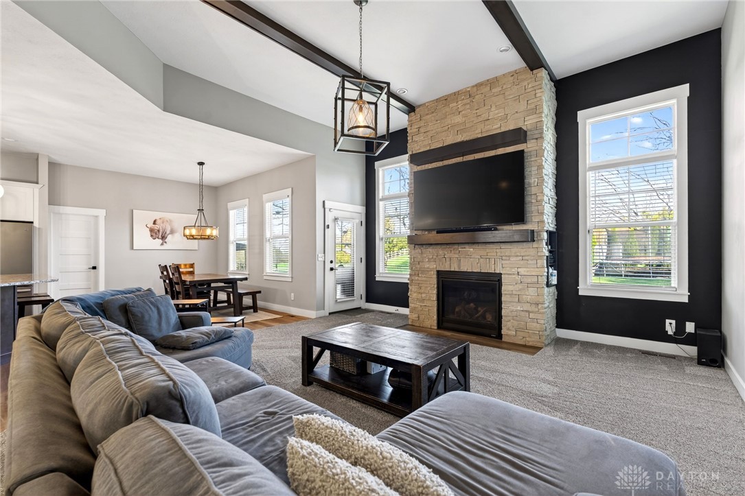 7425 Stoneham Circle