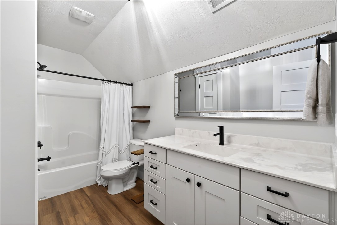 7425 Stoneham Circle