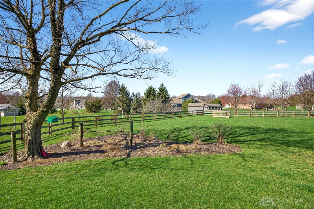 7425 Stoneham Circle