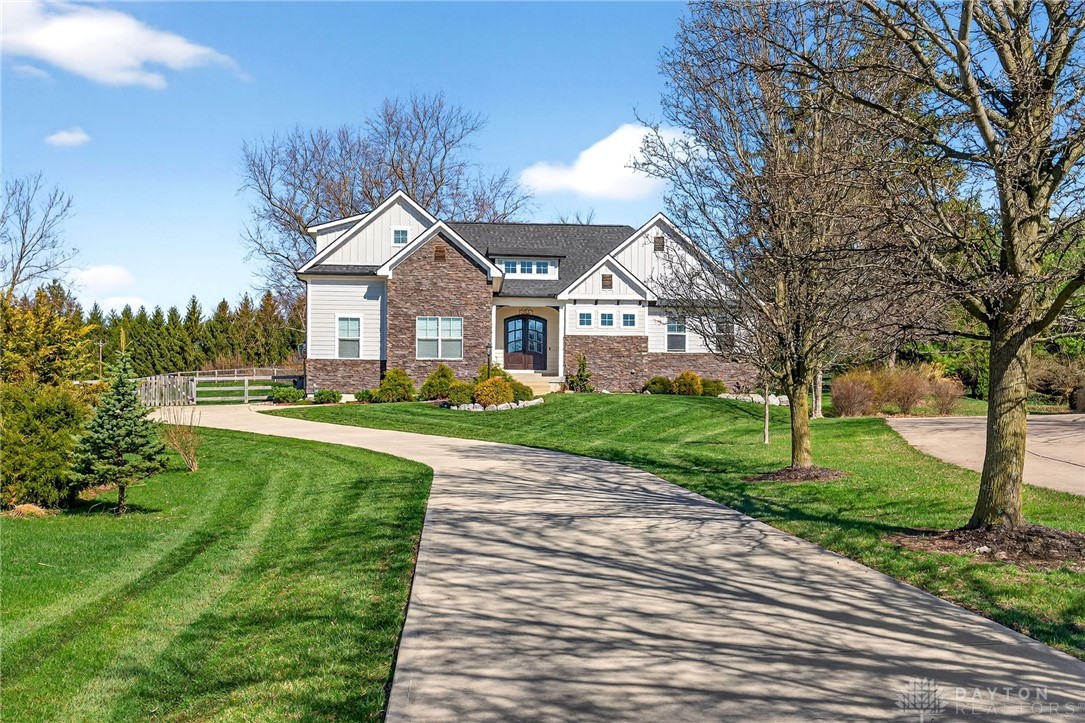 7425 Stoneham Circle