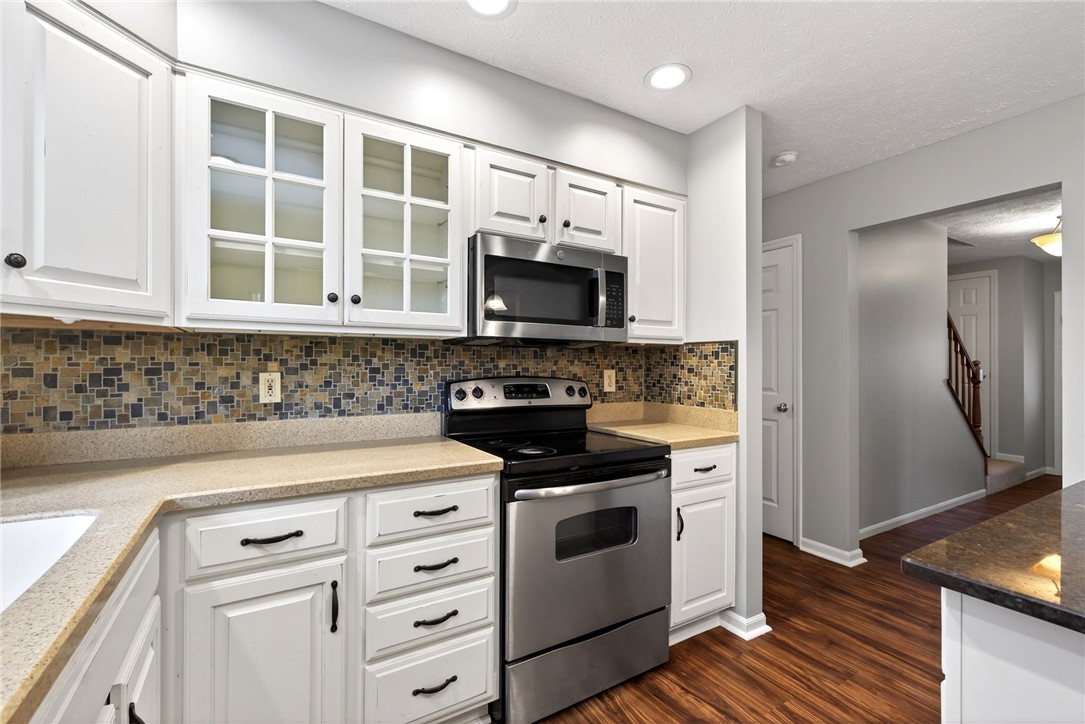 40 Turnberry Court