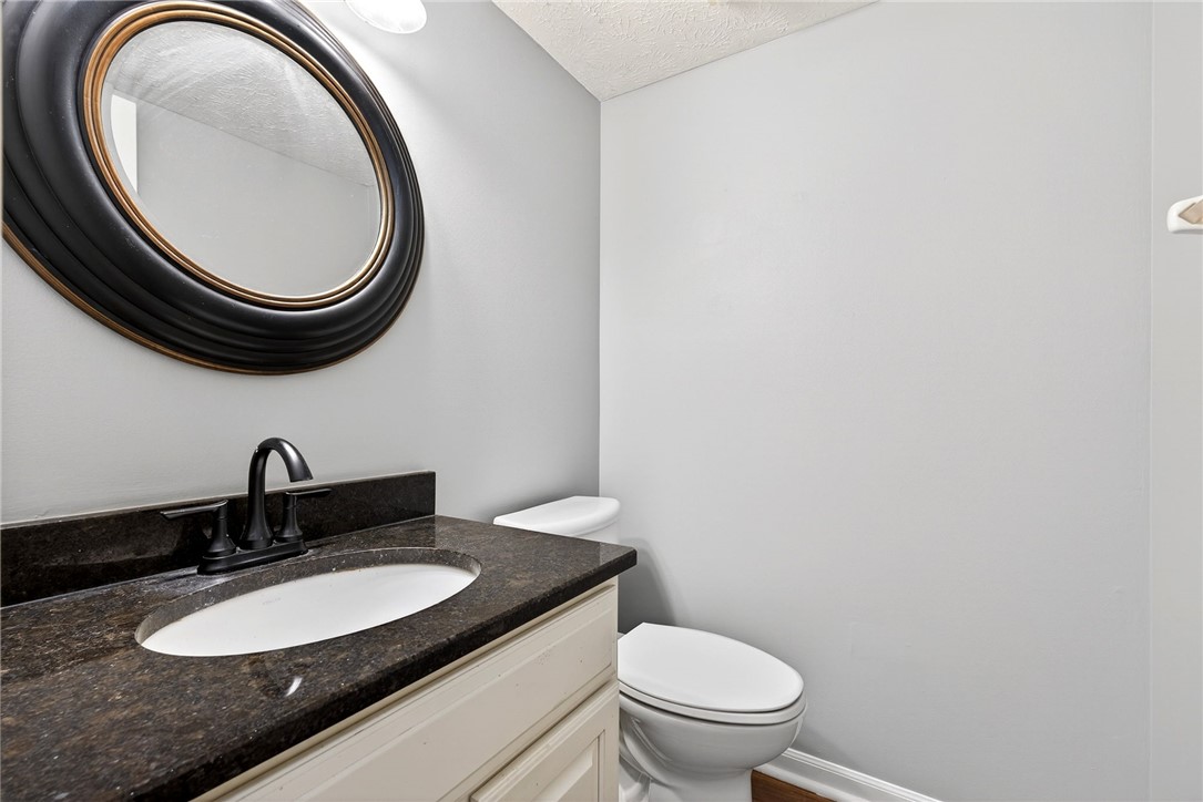 40 Turnberry Court