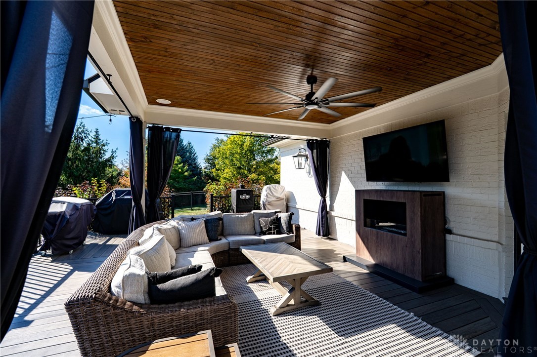 701 Grand Wood Court