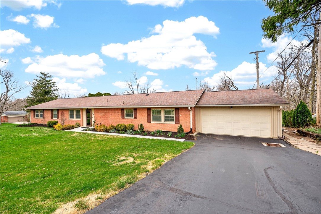 5590 Folkestone Drive