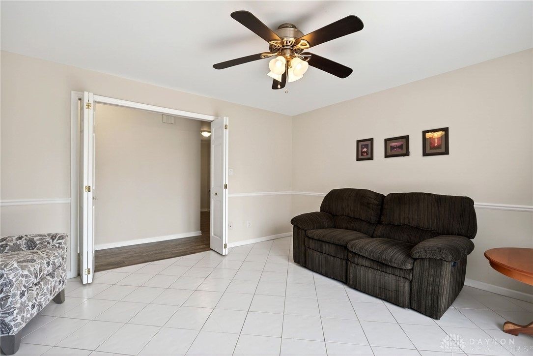 5590 Folkestone Drive