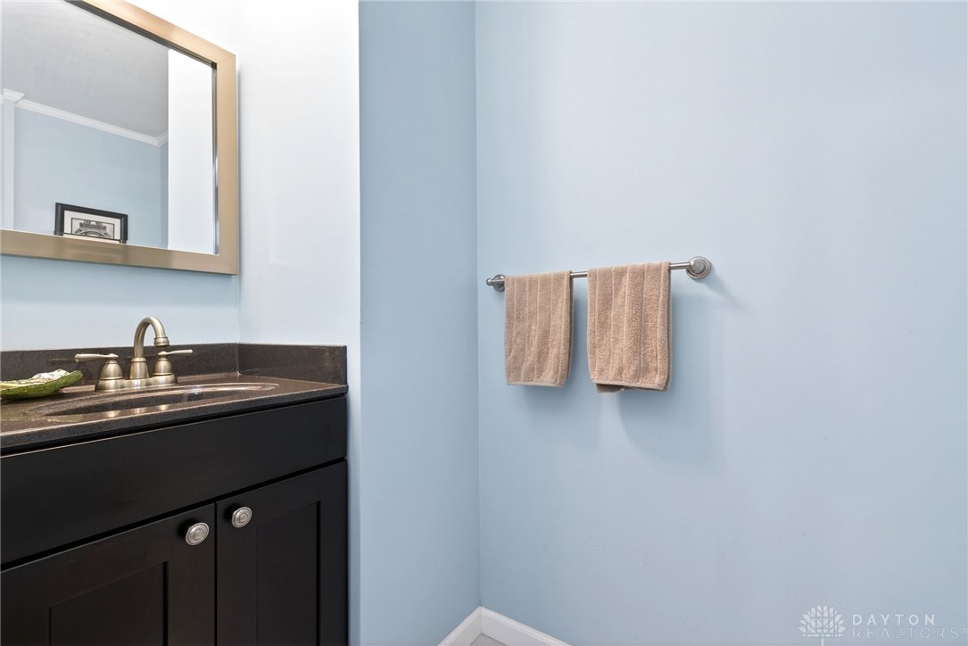 5590 Folkestone Drive