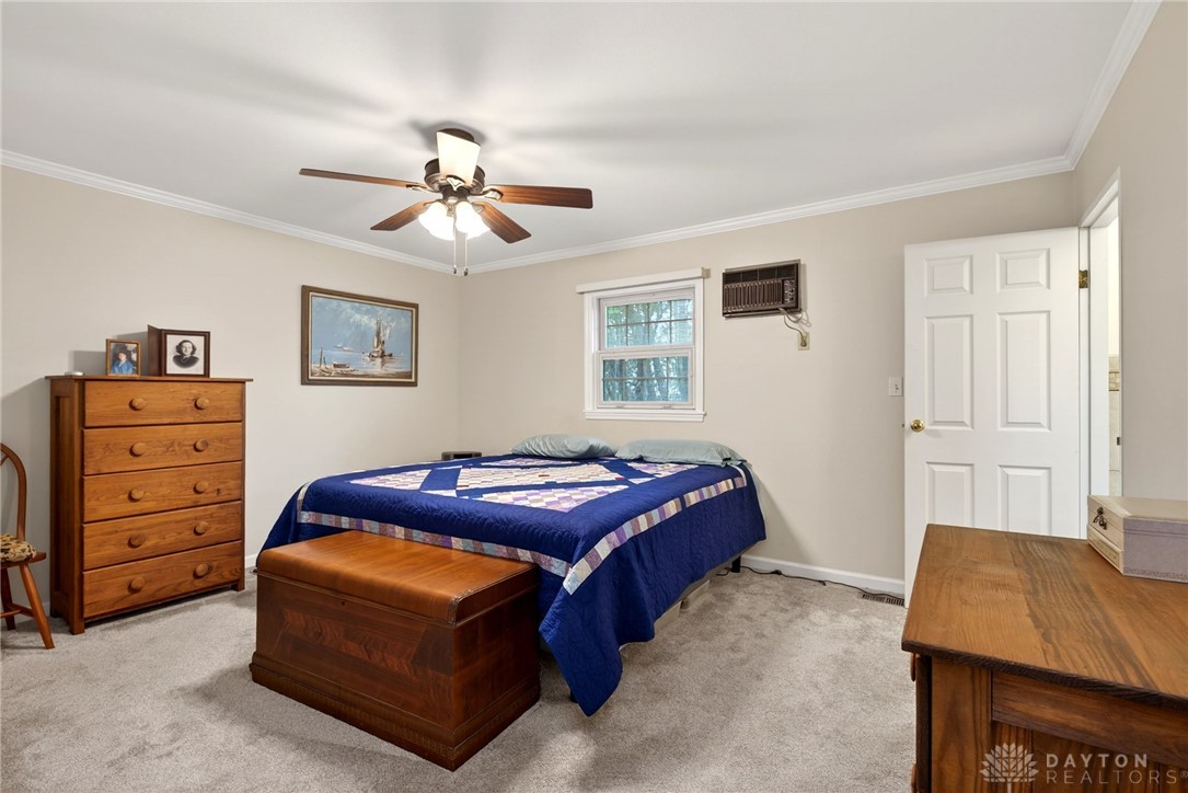 5590 Folkestone Drive