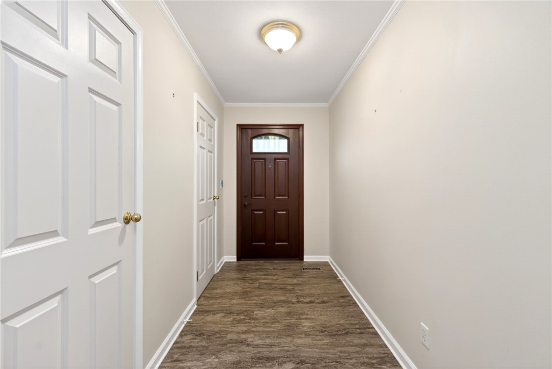 5590 Folkestone Drive