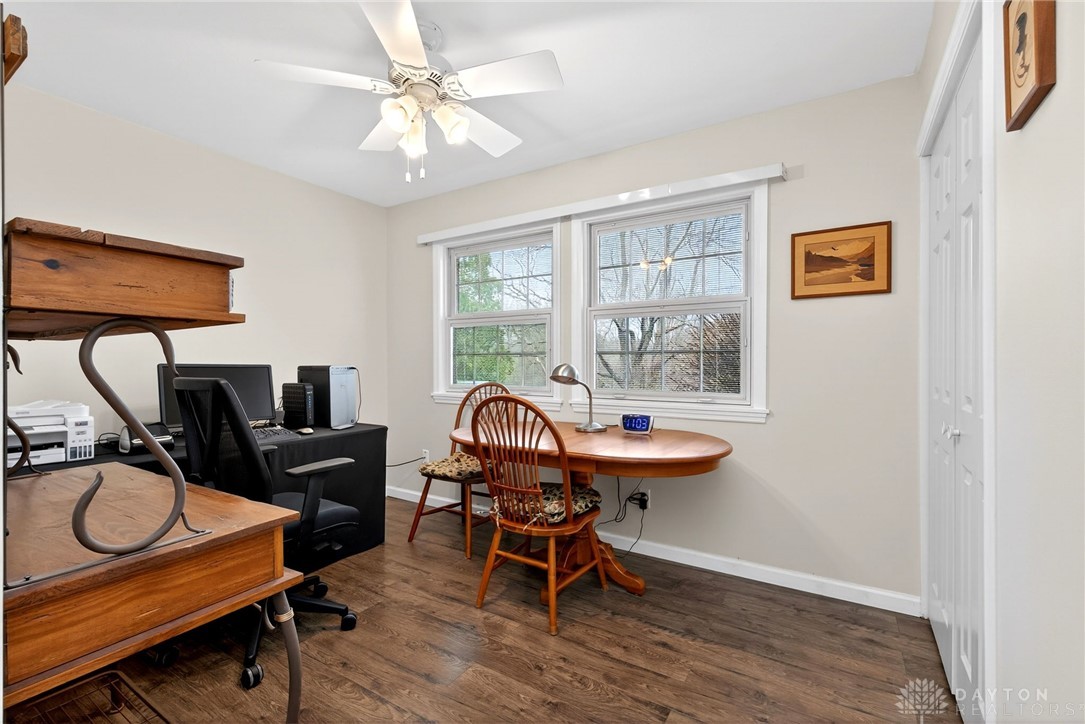 5590 Folkestone Drive