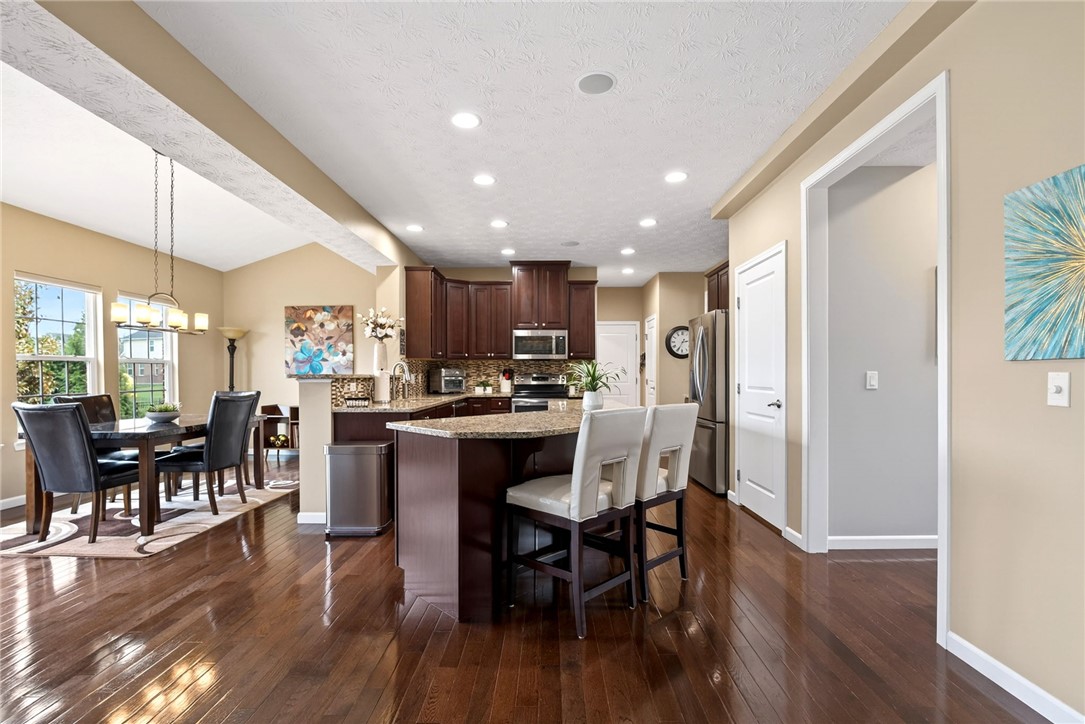 10230 Morgan Grey Court