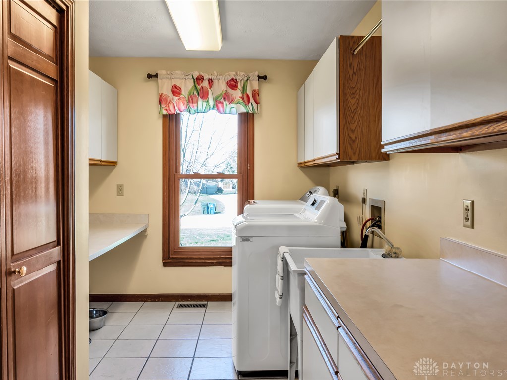 8800 Withersfield Court