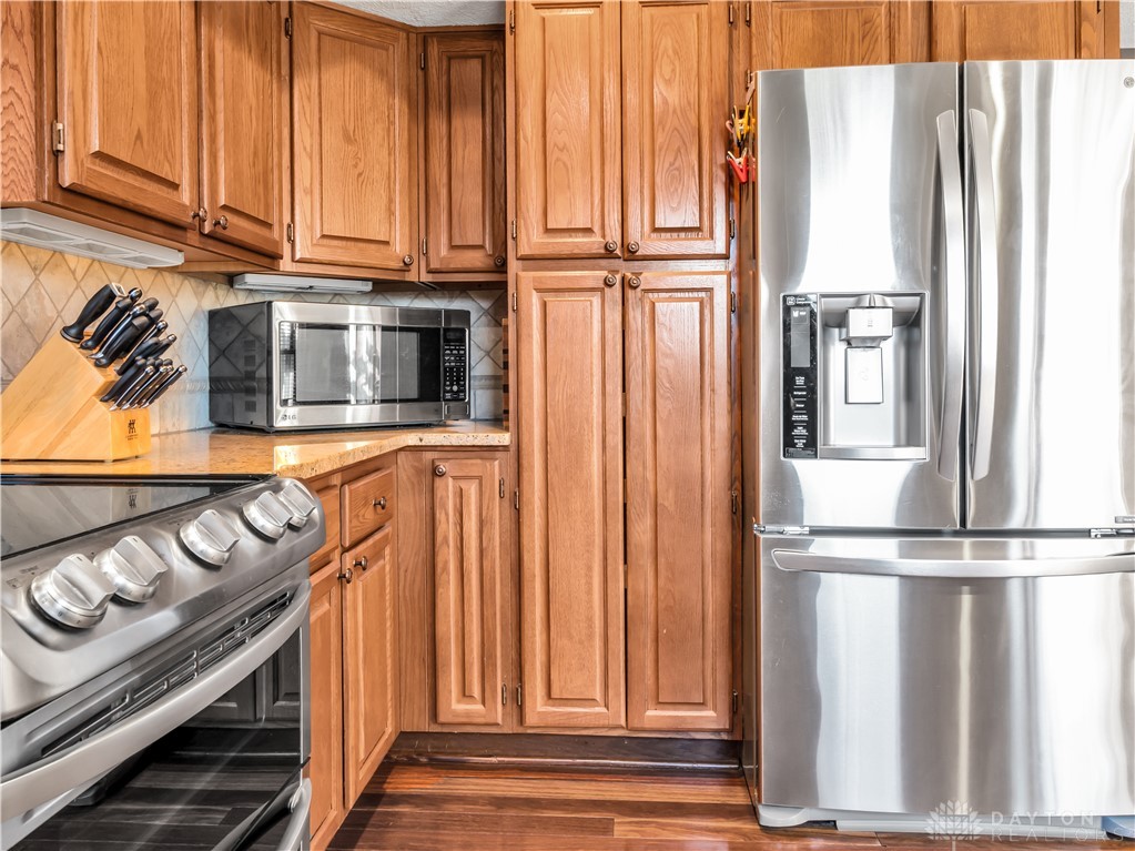 8800 Withersfield Court