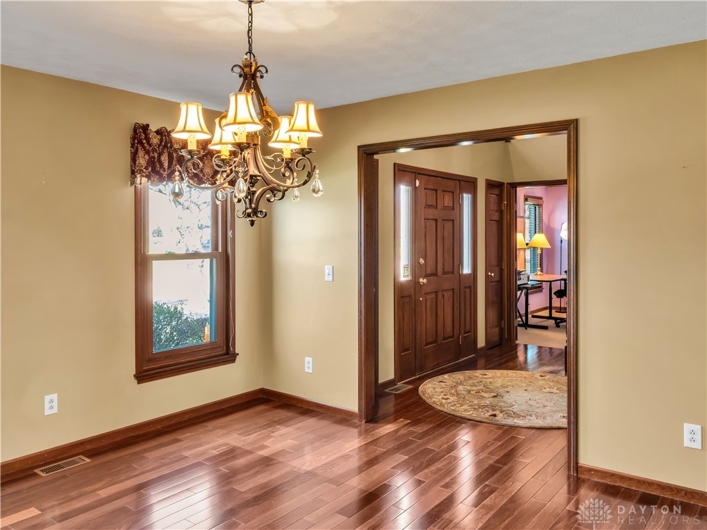 8800 Withersfield Court
