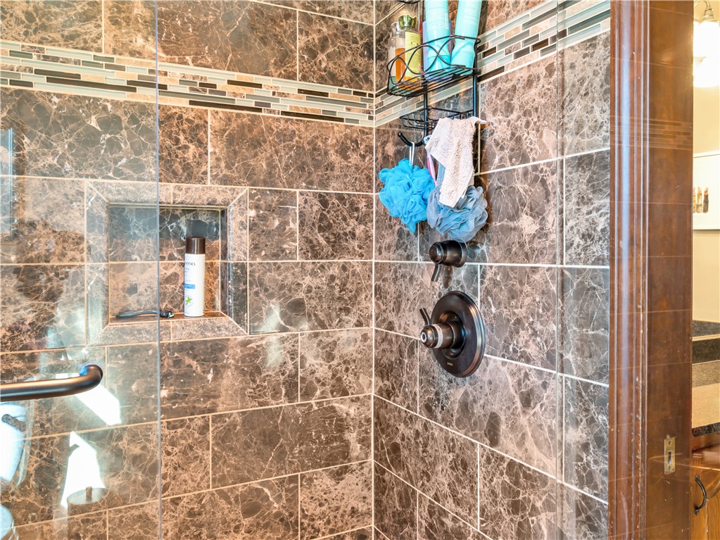 8800 Withersfield Court