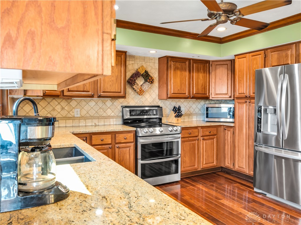 8800 Withersfield Court