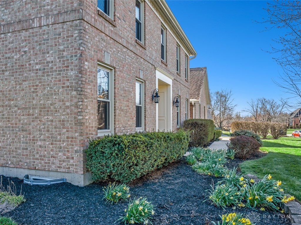 8800 Withersfield Court
