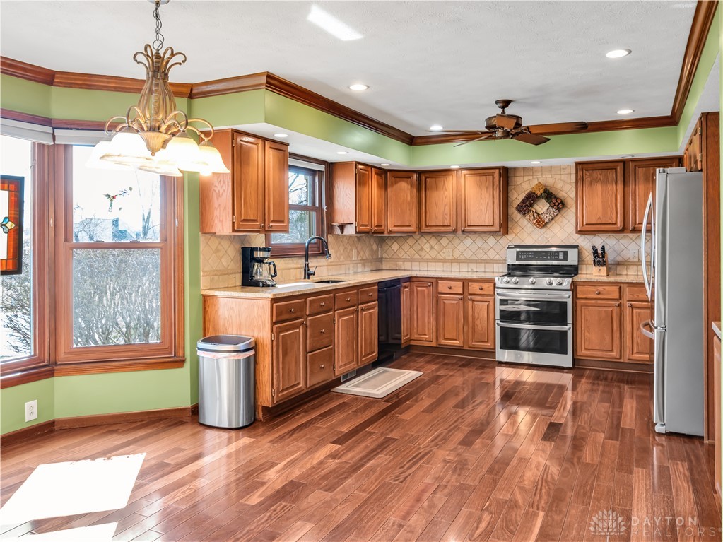 8800 Withersfield Court