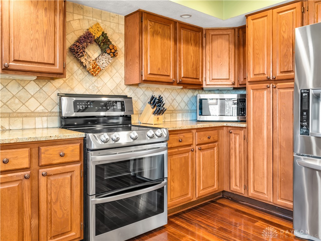 8800 Withersfield Court
