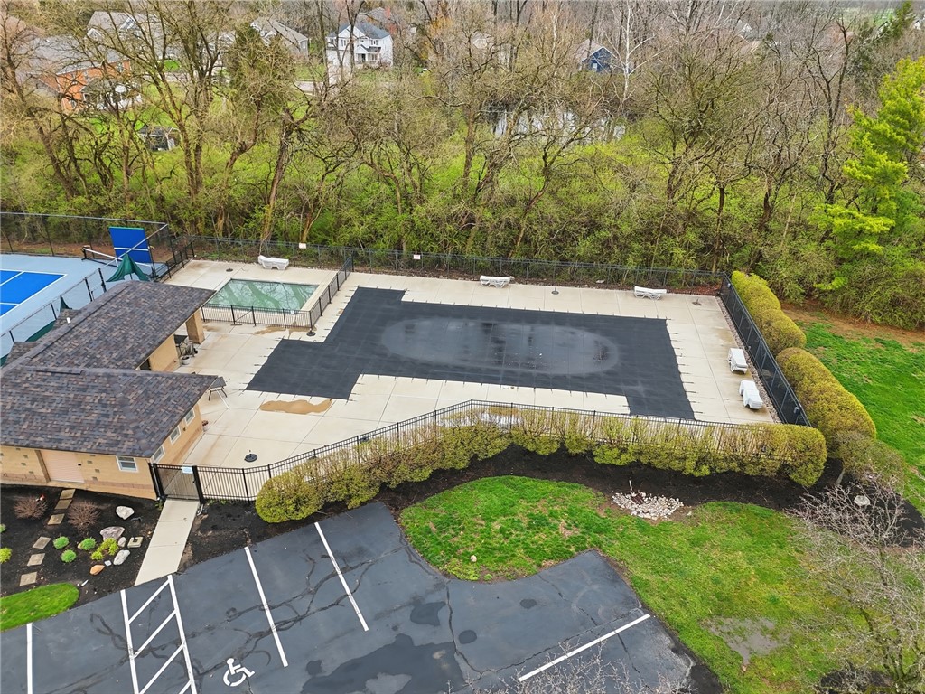 555 Heatherwoode Circle