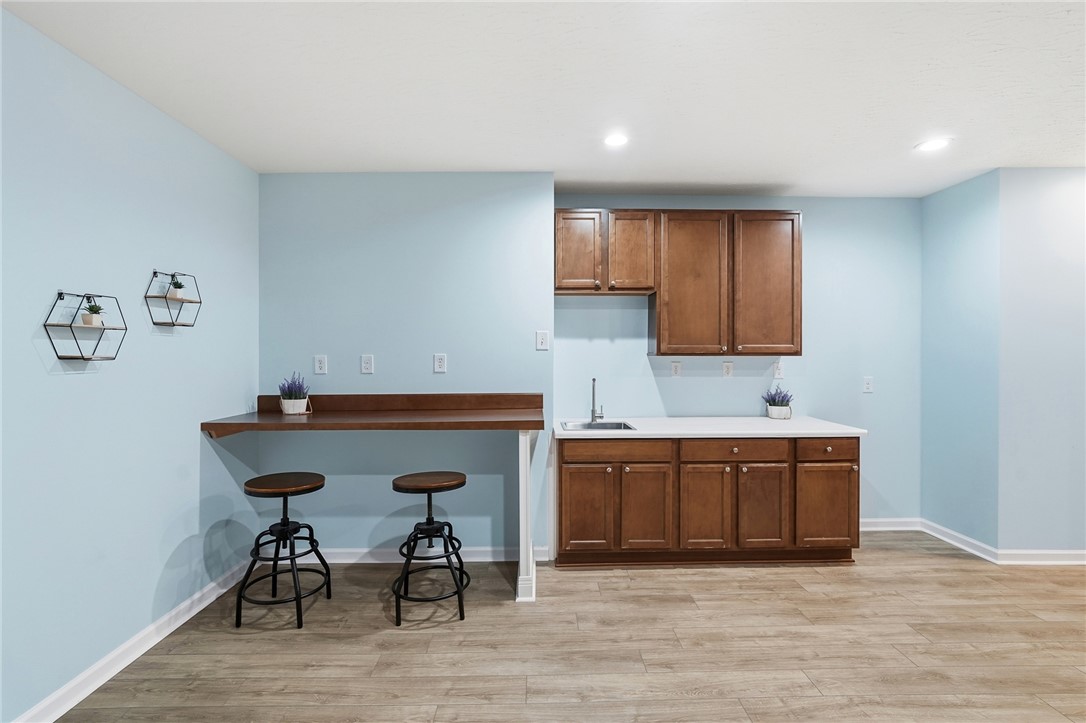 555 Heatherwoode Circle