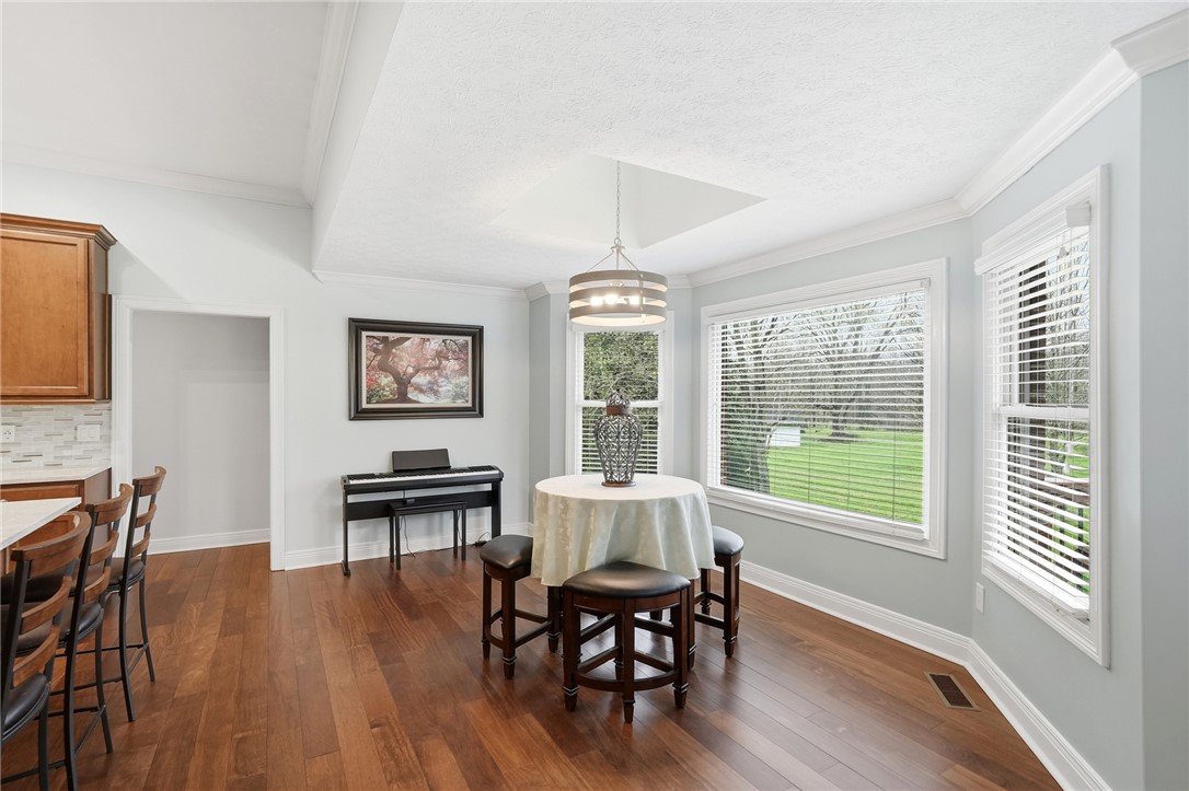 555 Heatherwoode Circle