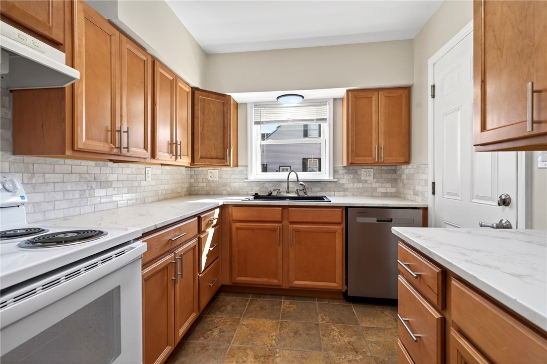 2800 Shafor Boulevard 1