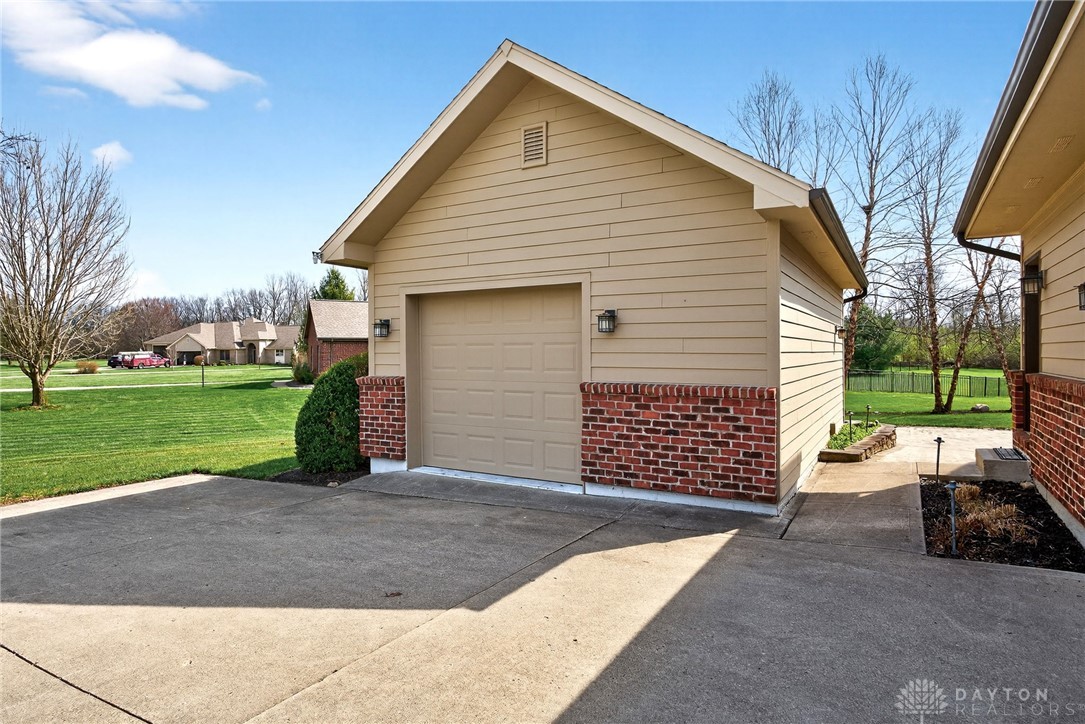 365 Fitchs Farm Court