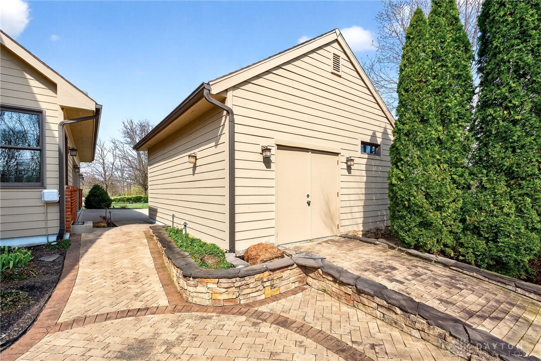 365 Fitchs Farm Court