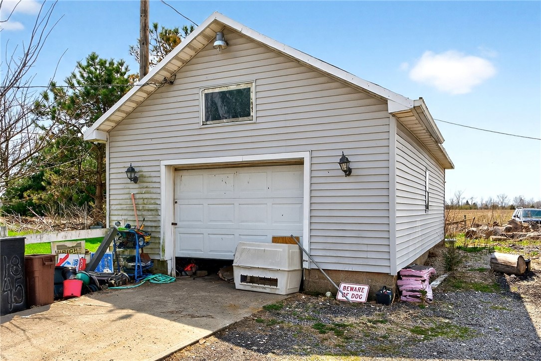 1707 Hussey Road